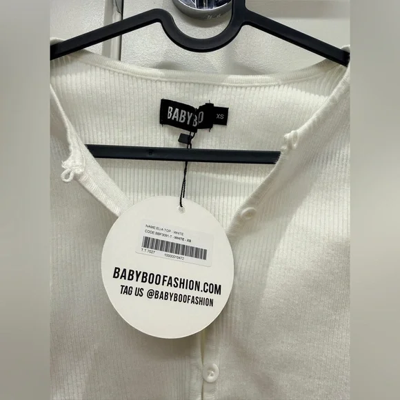 White button up cardigan - Picture 2 of 3